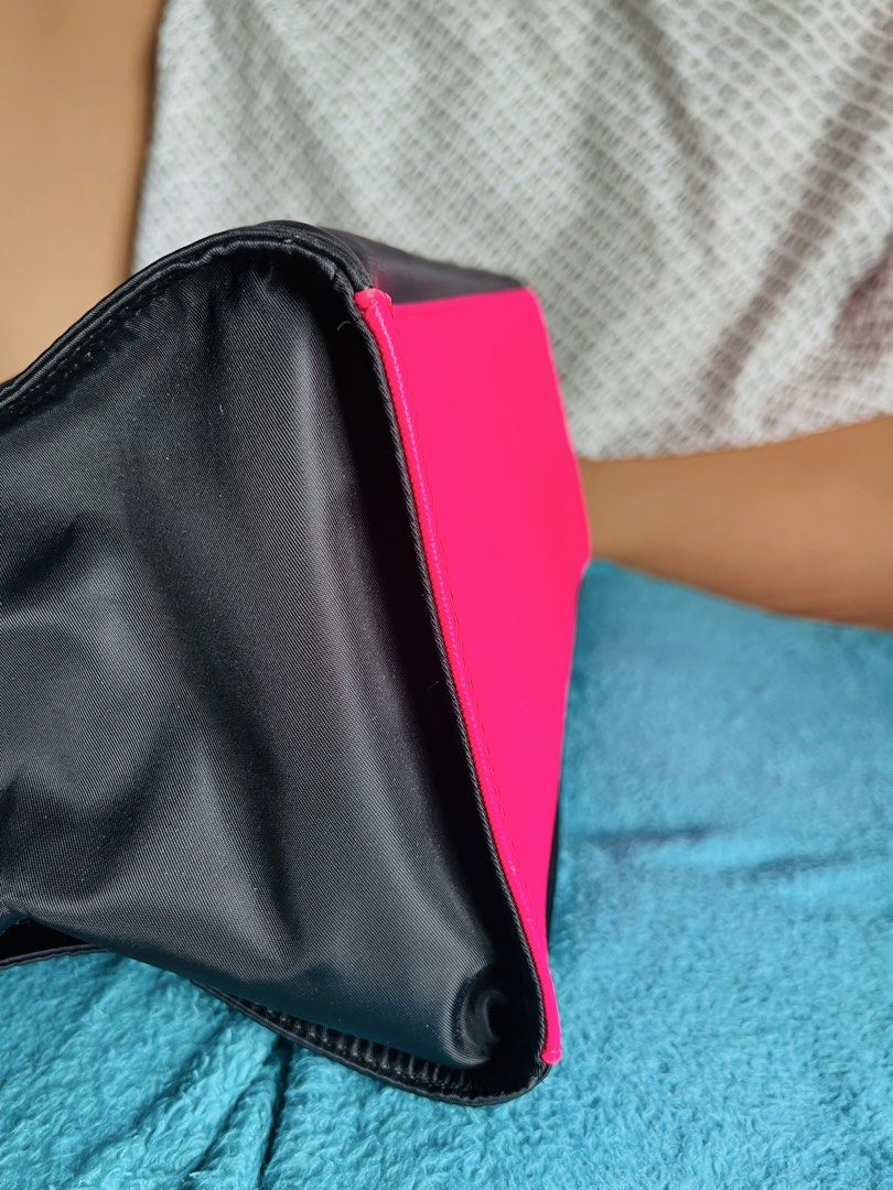 Ice Play Tote Bag with Shoulder Strap (Category: Tote Bags) located in Taguig. Submitted by Zyannah (Listing ID 1423096299, Image 3). Description: - Preloved Ice Play nylon tote bag - Black exterior with pink accents - Detachable shoulder strap with brand name - Zippered closure - Spacious interior - Includes dust bag and tags - Perfect for everyday use - MOP: BDO or GCash - MOS: Lalamove, Grab or J&T - Bought in Moscow Note: Except as expressly 