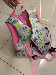 (Category: ) located in . Submitted by kittysiew86 (Listing ID 1423241138, Image 1). Description: .