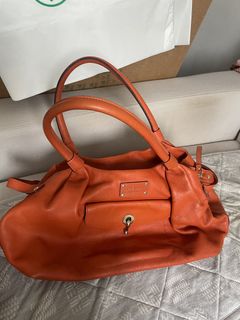 （分類：）位於 。 由 sylam012020 提交（商品編號 1423130581，圖片 1）。簡介： 。