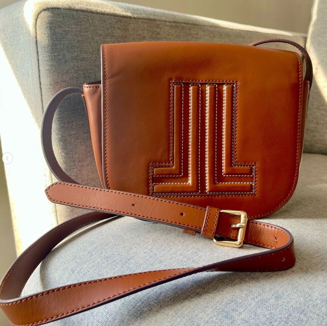 AUTHENTIC Lanvin Mini Crossbody Bag (Category: Luxury Bags & Wallets) located in Caloocan City. Submitted by ginger-feet (Listing ID 1423118450, Image 2). Description: Vintage LANV•N en Bleu Embossed Leather Crossbody bag Good condition Pre-loved, Japan sourced No box, no dustbag.