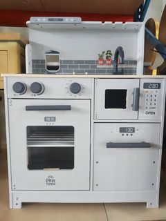 (Category: ) located in . Submitted by michael-j (Listing ID 1423114250, Image 1). Description: .