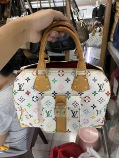 (Category: ) located in . Submitted by nuriahfits (Listing ID 1423189732, Image 1). Description: .