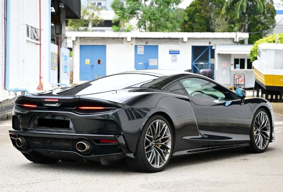 McLaren GT 4.0 V8 (A) (Category: Used Cars) located in Singapore. Submitted by speedismylife (Listing ID 1423151123, Image 2). Description: 1st Owner. Well Maintained. Accident Free! 5-year Warranty and 5 Free Servicing! Features Powered by 4.0l m840te twin turbocharged V8 engine producing 612bhp & max torque of 630nm. 7-speed ssg auto transmission. Rear wheel drive. Accessories 20/21" 10-spoke lightweight forged wheels. Bower & wilkins sound sys