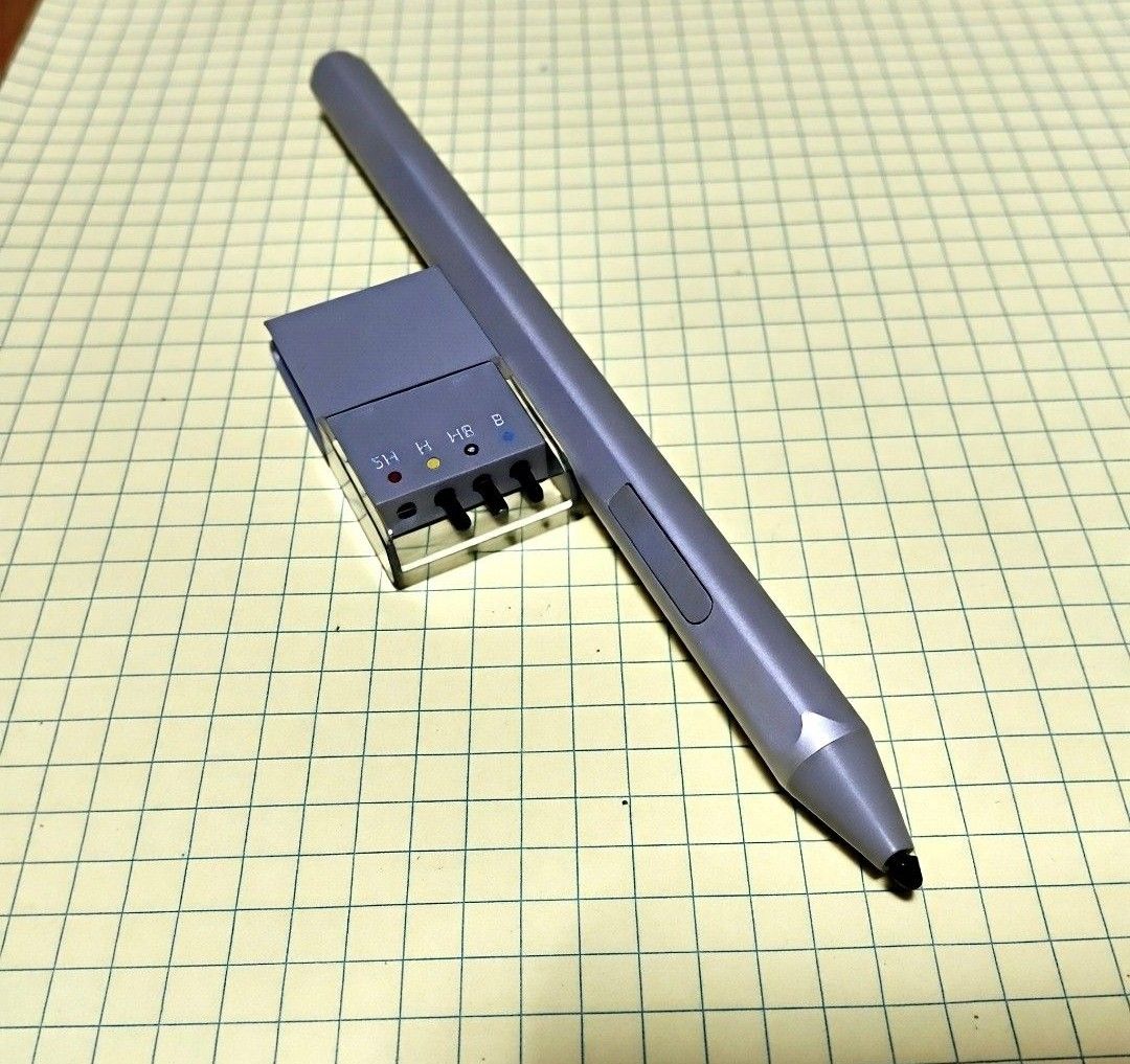 Microsoft Surface Pen 
with pencile tips refills451904548939376640