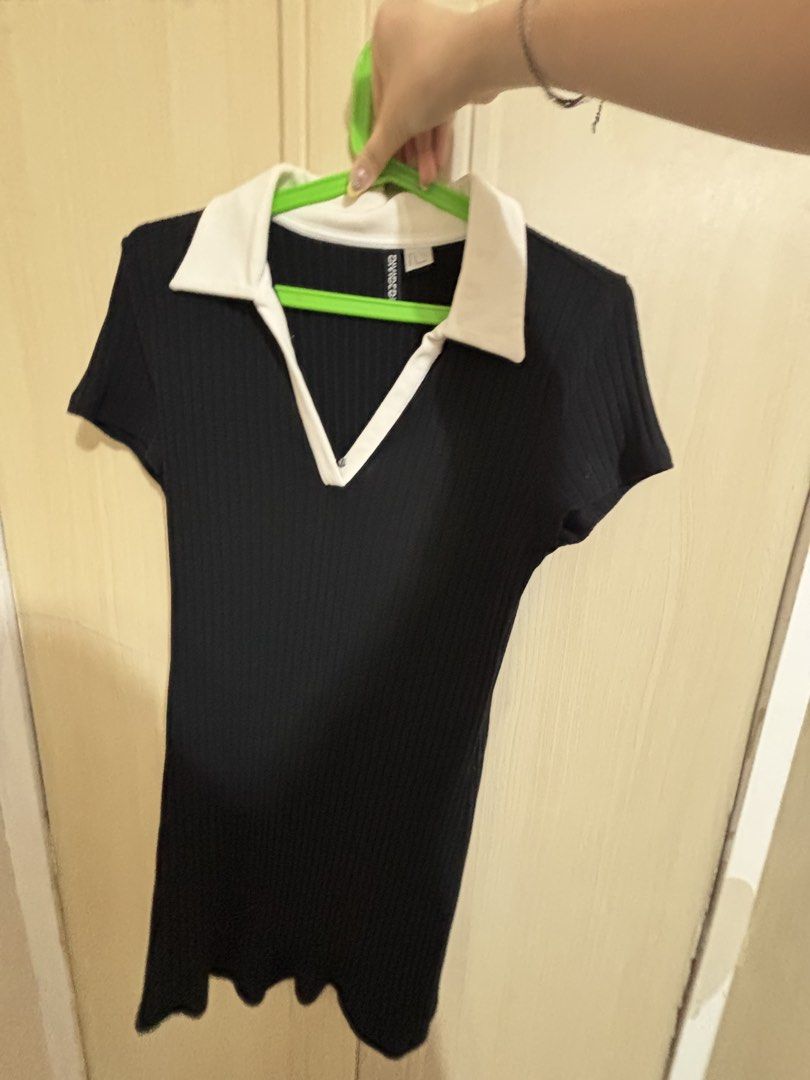 Mini dress (Category: Dresses) located in San Juan City. Submitted by declutterhailey (Listing ID 1423174206, Image 2). Description: From hnm.