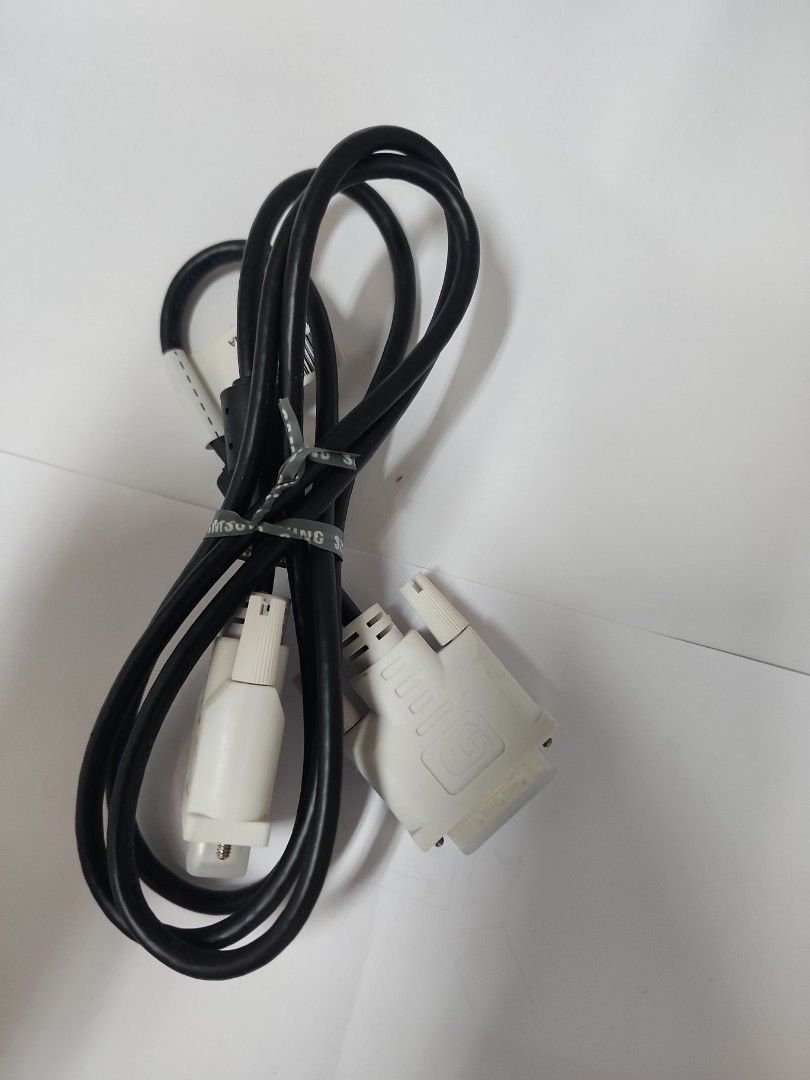 New VGA Cable441433329323233287