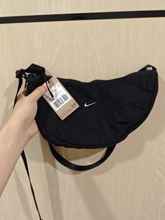 (Category: ) located in . Submitted by tunaleong (Listing ID 1423182746, Image 1). Description: .