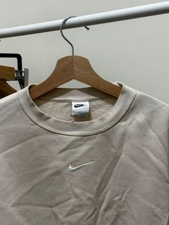 (Category: ) located in . Submitted by onlinethriftstoreph (Listing ID 1423215568, Image 1). Description: .