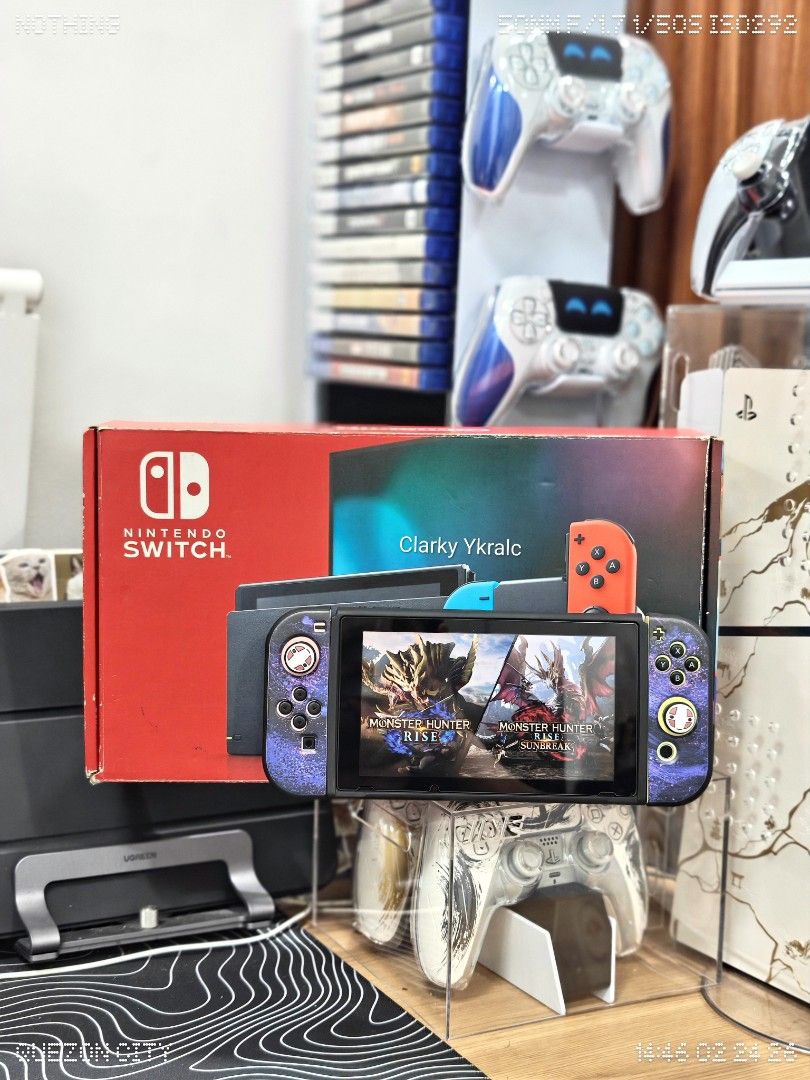 Nintendo Switch V2 with Free Games (Category: Nintendo) located in Manila. Submitted by nswitchgear (Listing ID 1423174688, Image 3). Description: Nintendo Switch V2 with Free Games 8,499 FREE acess to my Paid games Legit purchase not Jailbreak. Used item but in Good/Best condition Can give 7 Days personal Warranty for peace of mind. -Doon po tayo sa kaya tayong issupport, dont settle for less. -replace yellow/pink joypad Comes with Box,dock,char