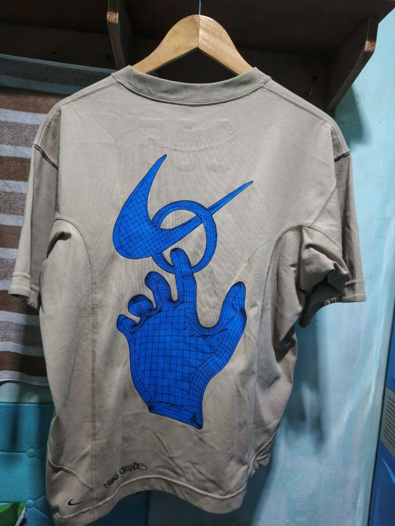 Offwhite x Nike (Category: Luxury Apparel) located in Mabalacat. Submitted by thriftThings (Listing ID 1423174819, Image 2). Description: Off White x Nike Size: XS fit Small Excellent Condition No issue.