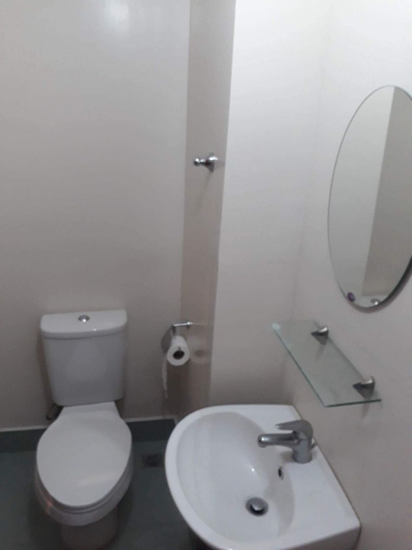 One Archers Place Studio For Rent (Category: Apartments & Condos) located in Manila. Submitted by mhpm_2026 (Listing ID 1423146290, Image 2). Description: One Archers Place Studio for Rent Studio, 20 sqm Fully furnished High floor Aircon Water heater Double deck bed Study table Available IMMEDIATE! Rental only 19.5K per month ONLY (inclusive of condo assoc dues) Very convenient location - near CBS, DLSU, St. Scholastica's College, food chains, re