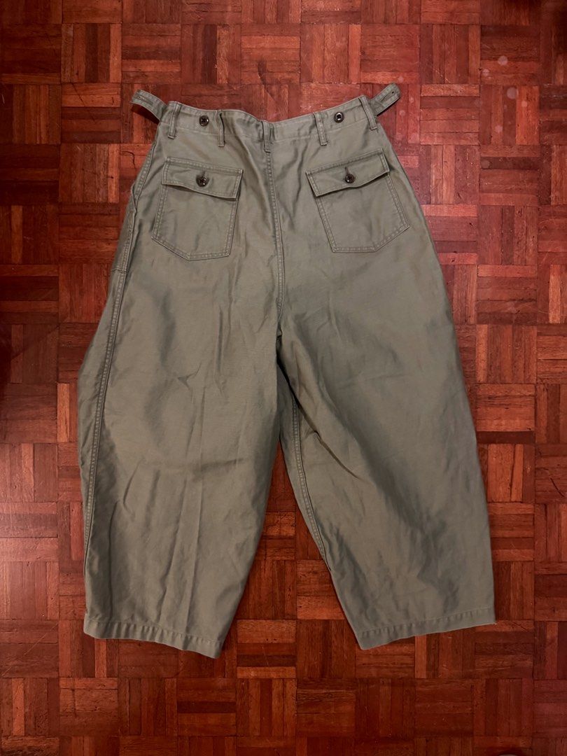 [PRICE DROP] - Needles HD Pants - Fatigue - Size 1 (Category: Trousers) located in Makati City. Submitted by flash619 (Listing ID 1423241072, Image 3). Description: From my personal collection, we have a pair of the classic Needles HD pants in the sought after fatigue color! Size 1 which fits perfectly for M and can be fastened smaller using the side adjusters. This military inspired pants are based on the M-1951 wide parachute pants with added b
