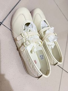 由 chichiyeah (刊登 ID 1423225818，圖片 1) 提交，位於 的 (類別：)，說明：。