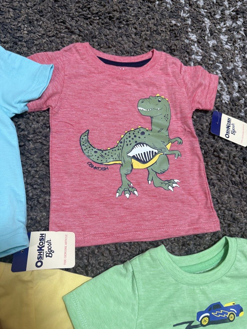 OshKosh Shirts and Rashguard Bundle (Category: Babies & Kids Fashion) located in Las Pinas. Submitted by sofiaadeline (Listing ID 1423127581, Image 3). Description: - OshKosh B'gosh baby shirt and Rash Guard Bundle. All small size best fits 12-18 months. All brandnew!! Last price posted!! Shipping via lalamove. .