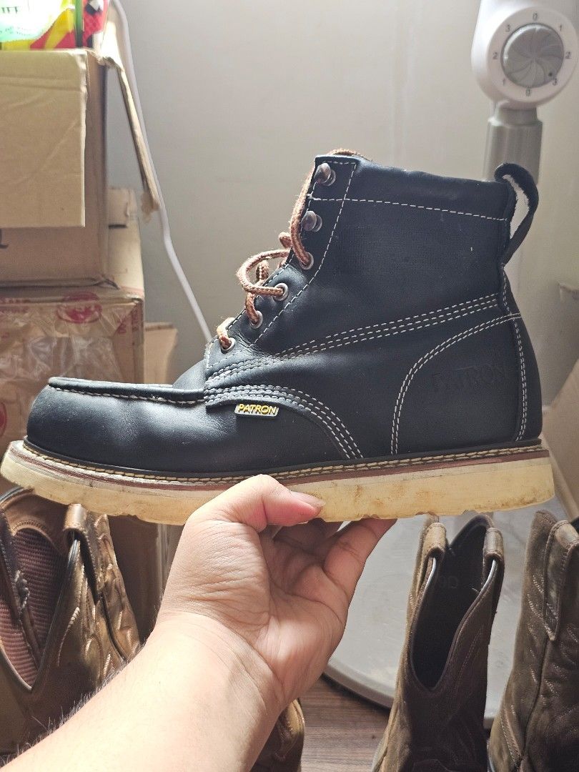 Patron Work Boots 708 Black (Category: Boots) located in Manila. Submitted by iamstantanas (Listing ID 1423126184, Image 2). Description: Moctoe Edt. Patron Work Boots 708 Black MOP: Bank transfer/Maya/Gcash PM for more info.