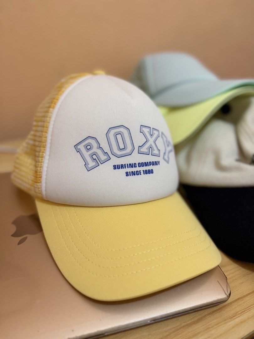 Roxy Cap (Original) (Category: Hats & Beanies) located in Tagaytay City. Submitted by leylamm (Listing ID 1423120098, Image 1). Description: Guaranteed authentic. Used once..