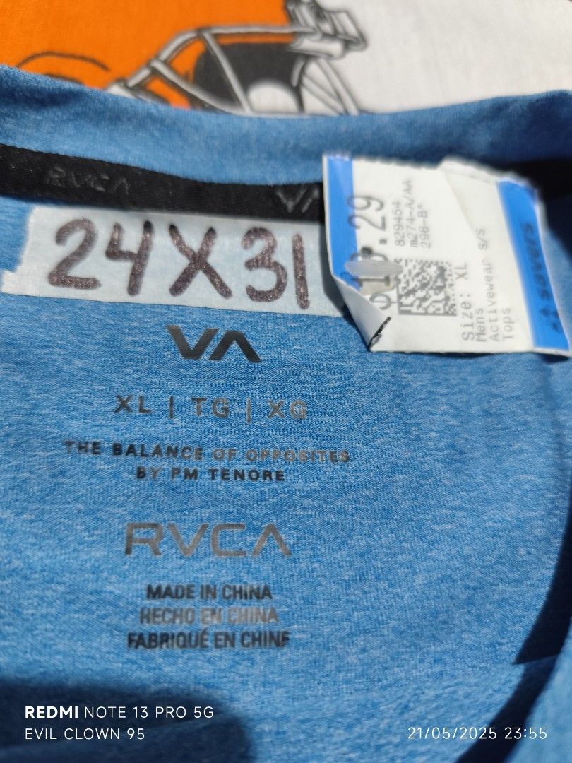 RVCA Blue T-Shirt XL (Category: Tshirts & Polo Shirts ) located in Baguio. Submitted by FRANKLIN (Listing ID 1423160412, Image 3). Description: - RVCA blue t-shirt - Size: XL - Features RVCA logo on chest - RVCA brand name on back - Made in China - Lightweight material.