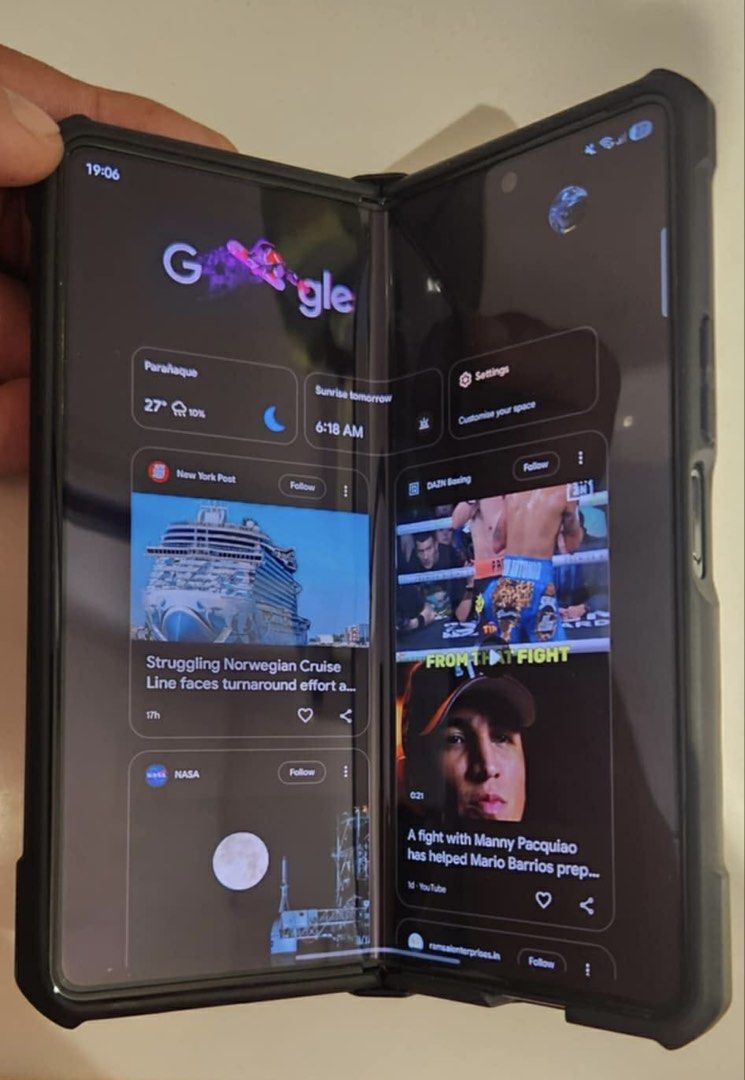Samsung Z Fold 5 512gb (Category: Samsung) located in Quezon City. Submitted by yansonjireh (Listing ID 1423198339, Image 3). Description: Samsung Z Fold 5 512GB 12GB RAM Dual Sim Smart locked NTC Approved 95% Smooth 5% Signs of usage Dings maliit lng Super Presentable No issue All working Flagship Snapdragon 8 Gen 2 Flagship Triple 50MP camera OIS PDAF 8K Video and 4K at 60FPS UFS 4.0 12GB RAM 2 in 1 Amoled Screens Foldeable No box No charger 30