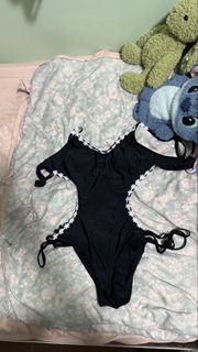 (Category: ) located in . Submitted by allyan_a (Listing ID 1423249802, Image 1). Description: .
