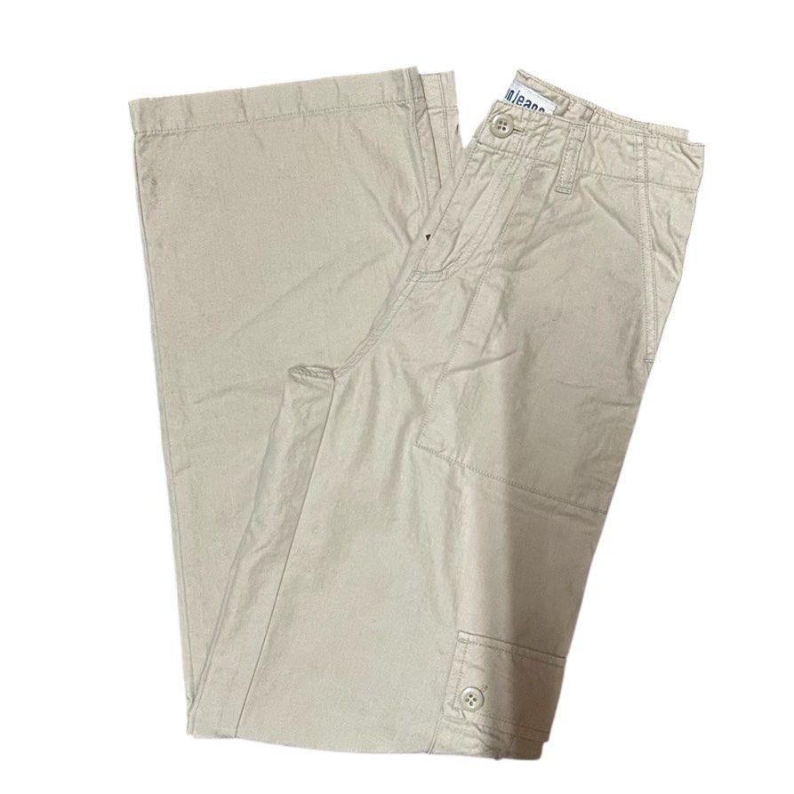 Tonlion Jeans Cargo Pants (Category: Other Bottoms) located in Manila. Submitted by dnllspr (Listing ID 1423191870, Image 1). Description: - Brand: Tonlion Jeans - Style: Cargo Pants - Color: Tan - Size: W: 24 inches , L: 38 inches - Cut: Straight Leg - Features: Multiple pockets, button closure .