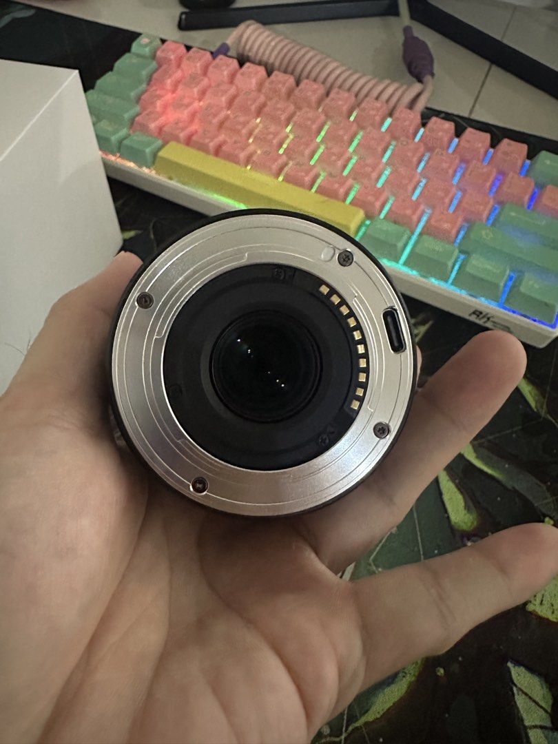 Viltrox AF 25/1.7 XF Lens (Category: Lens & Kits) located in Caloocan City. Submitted by raredragon-ecbe (Listing ID 1423081733, Image 3). Description: Viltrox 25mm X-mount For Fujifilm makinis pa madalang lang gamitin kasi mas preferred pala ng user much wider lens rfs:trying different focal lens.