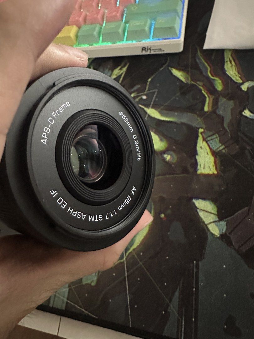 Viltrox AF 25/1.7 XF Lens (Category: Lens & Kits) located in Caloocan City. Submitted by raredragon-ecbe (Listing ID 1423081733, Image 2). Description: Viltrox 25mm X-mount For Fujifilm makinis pa madalang lang gamitin kasi mas preferred pala ng user much wider lens rfs:trying different focal lens.