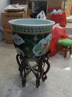 (Category: ) located in . Submitted by 2nd-furnitures (Listing ID 1423114124, Image 1). Description: .