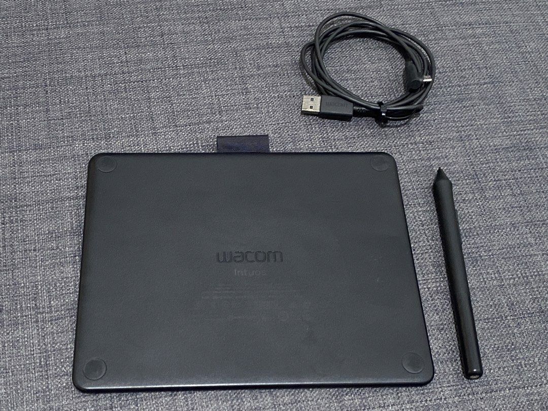 Wacom Intuos Creative Pen Tablet (Category: Other Accessories) located in Quezon City. Submitted by xzhlrtn (Listing ID 1423105267, Image 2). Description: - Model: CTL-4100 - Perfect for digital drawing, photo editing, and comic/manga artwork - Includes: Tablet, pen, and USB cable - Black color - No issues. Bought for 5k+ - Used only for less than a month - RFS: no longer using - Loc: Eastwood, QC.