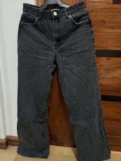 (Category: ) located in . Submitted by cheap.ukay (Listing ID 1423090980, Image 1). Description: .