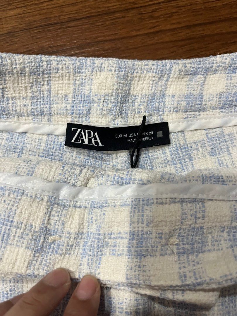 Zara Blue Tweed Shorts - Size M (Category: Shorts) located in Angeles City. Submitted by luvmazzystar (Listing ID 1423238667, Image 2). Description: •used once • no flaws .