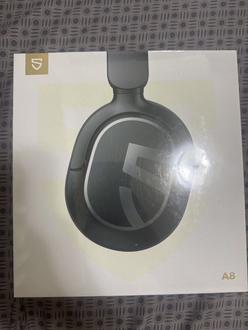 A8 Soundpeats/A6 True Wireless Earbuds (Category: Earphones) located in Manila. Submitted by jazzelldac64737 (Listing ID 1423276999, Image 3). Description: Selling the 2 headphones as a bundle for 4k. Both brand new! .