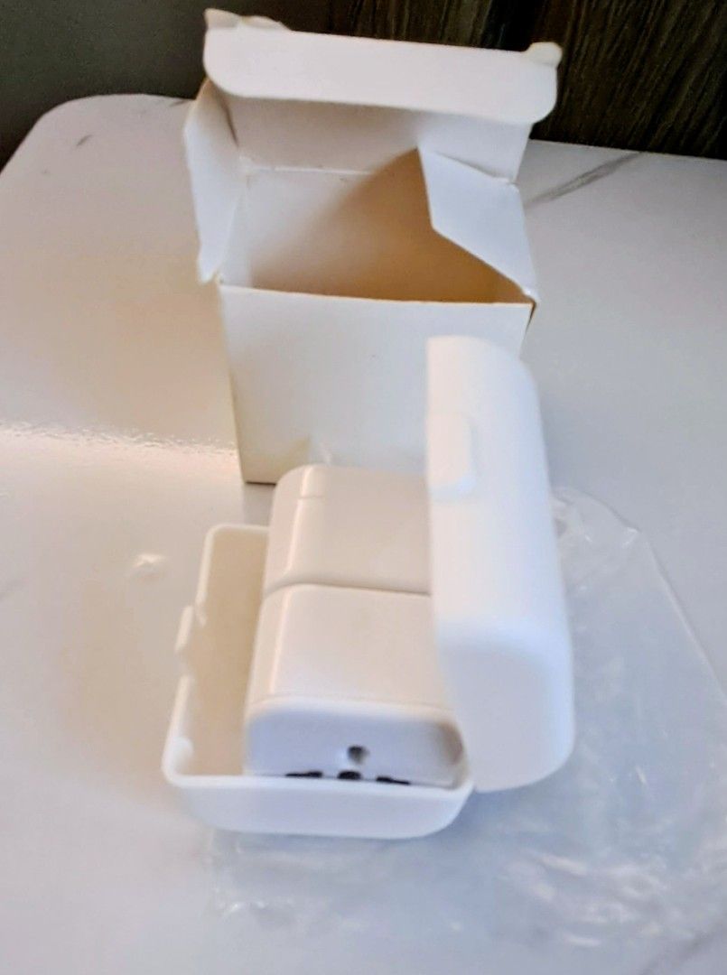 Adapter  two in one- New465728560295454724