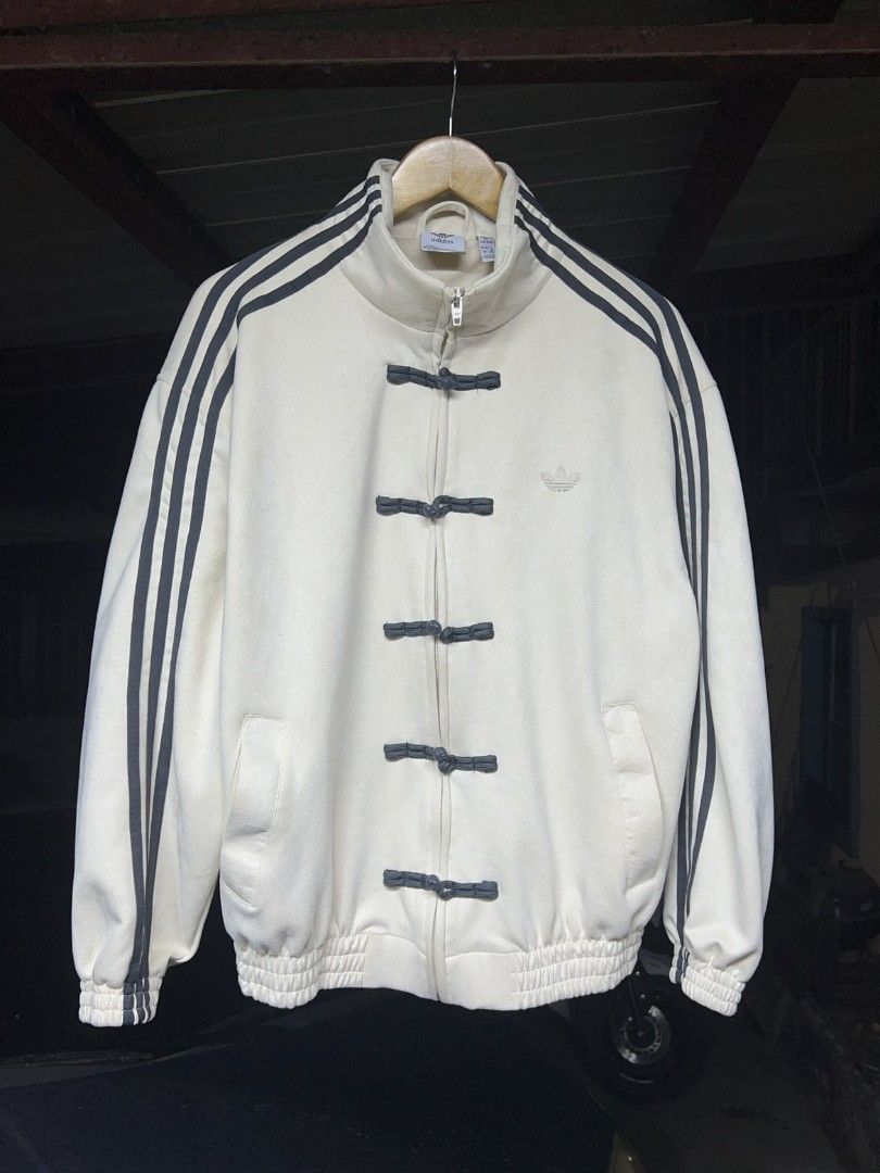 ADIDAS LUNAR NEW YEAR CNY JACKET (Category: Coats, Jackets and Outerwear) located in Taguig. Submitted by patrickbas46594 (Listing ID 1423422213, Image 1). Description: BRANDNEW WITH HANGTAG 📍 • ONHAND SIZES: S | M | L • XS, XL, & 2XL AVAILABLE FOR PRE ORDER ✔️ • COLOR MAY VARY DUE TO LIGHTING DM ME FOR MORE DETAILS 📩 TAGUIG LOWER BICUTAN 📍.