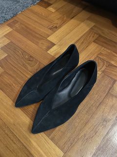 (Category: ) located in . Submitted by sxqng (Listing ID 1423327457, Image 1). Description: .