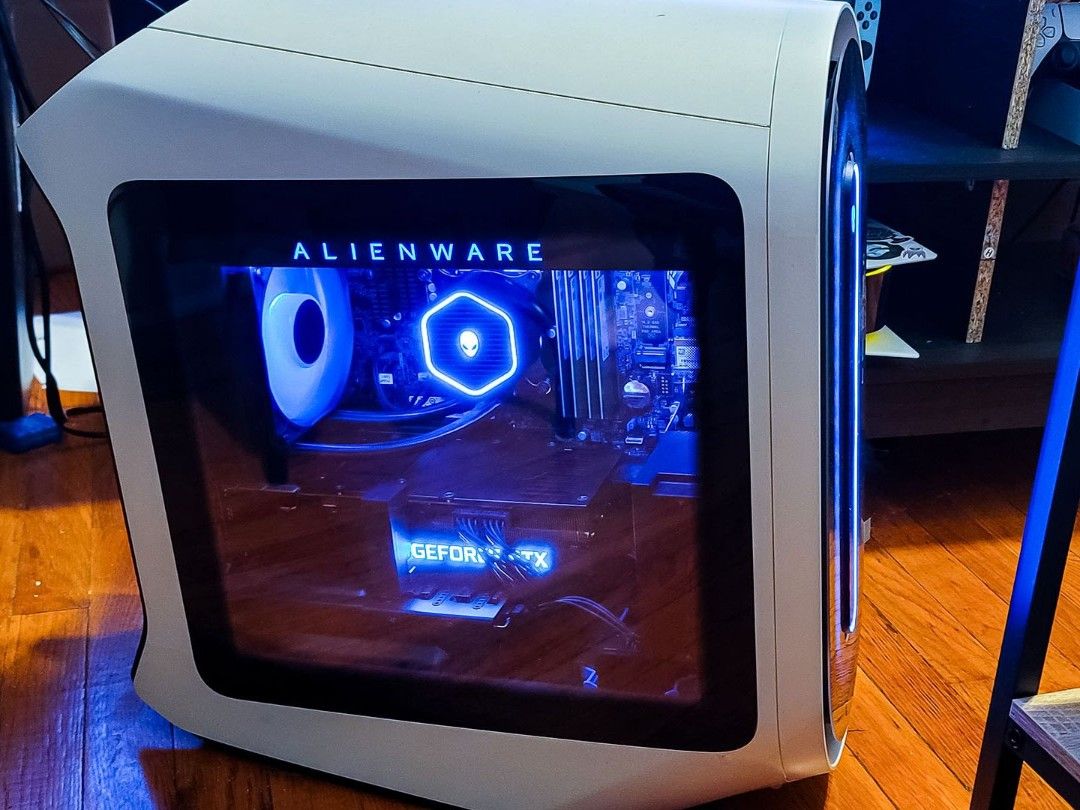 Alienware Aurora R13 Gaming Desktop65604753340161112
