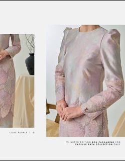 (Category: ) located in . Submitted by Handbouquet.sg (Listing ID 1423360611, Image 1). Description: .