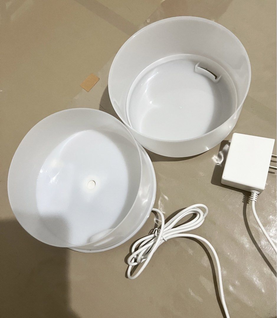 Aroma Diffuser (Category: Air Purifiers & Dehumidifiers) located in Quezon City. Submitted by styleandcomfort (Listing ID 1423367624, Image 2). Description: Used once only Brand new Comes with remote Message me for inquiries 😊.