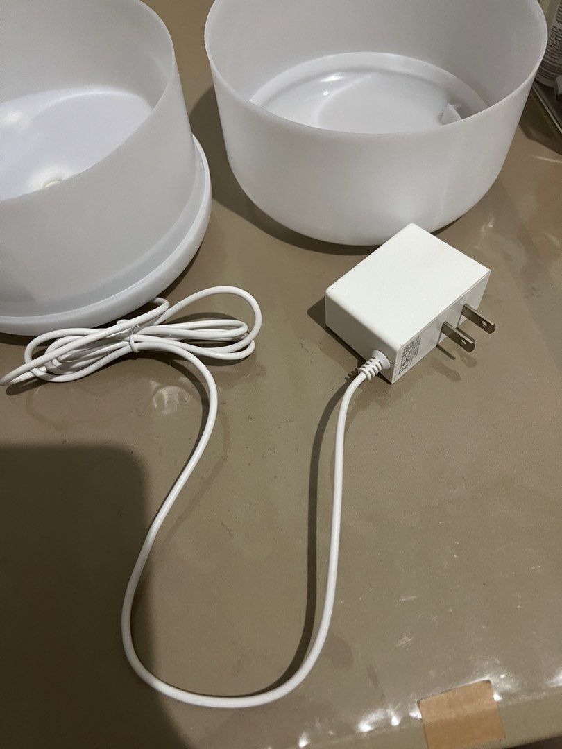 Aroma Diffuser (Category: Air Purifiers & Dehumidifiers) located in Quezon City. Submitted by styleandcomfort (Listing ID 1423367624, Image 3). Description: Used once only Brand new Comes with remote Message me for inquiries 😊.