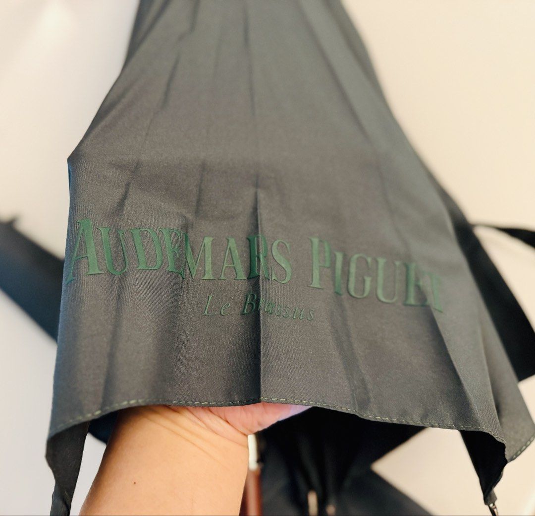 Audemars Piguet Umbrella, 興趣與生活, 旅行, 旅遊- 雨傘- Carousell