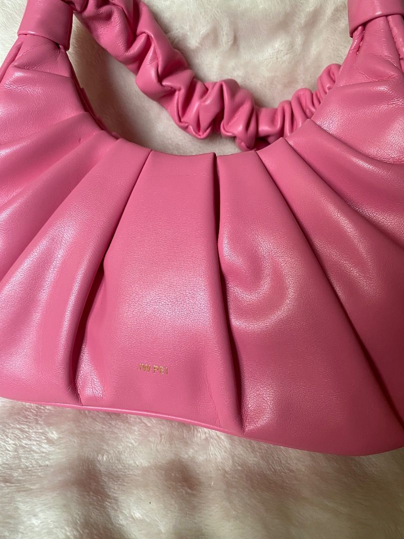 authentic JWPEI Gabbi Bag in Pink (Category: Luxury Bags & Wallets) located in Davao. Submitted by cindylnl (Listing ID 1423340535, Image 3). Description: - authentic. - worn only twice. - original price: €120 🪷: Please manage your expectations as these are preloved items. Please see the picture for more details and issues. .