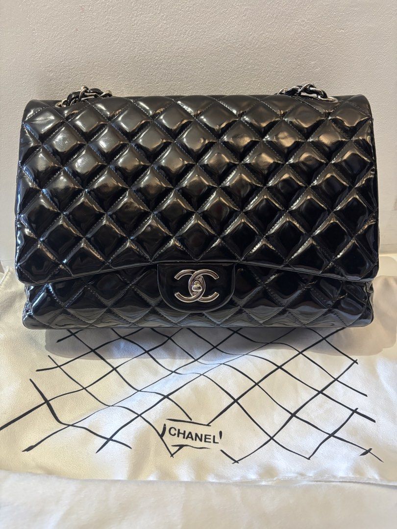 Chanel Classic maxi double flap SHW (Category: Luxury Bags & Wallets) located in Muntinlupa City. Submitted by bagaholicmom (Listing ID 1423313522, Image 1). Description: 💯 AUTHENTIC! Negotiable Chanel maxi double flap Patent leather Interior lambskin SHW Series 15 With dustbag 8/10 No major flaw, so scuffs rubs or crack Minor signs of usage.