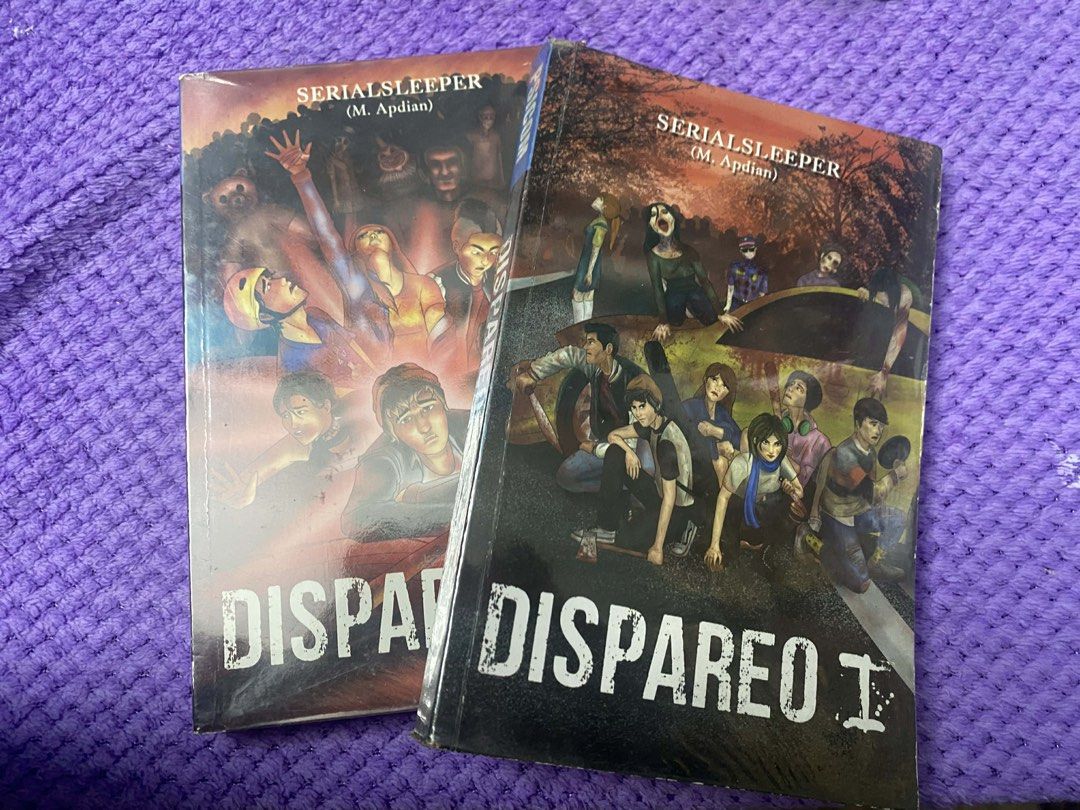 Dispareo I & Dispareo by Serial Sleeper (Category: Designer & Blind Box Toys) located in Rizal. Submitted by vuylei (Listing ID 1423356263, Image 1). Description: Dispareo I and II No dents Few stains on edges With plastic cover mop: gcash mod: jnt lalamove or meet up in sm dasma .