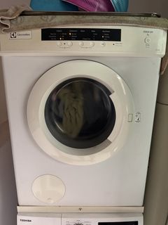 (Category: ) located in . Submitted by tok1oz (Listing ID 1423368210, Image 1). Description: .