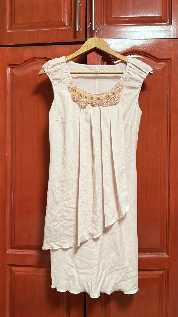 Event dress (Category: Dresses) located in Amadeo. Submitted by beaflr (Listing ID 1423406815, Image 1). Description: - Can fit a Semi-Medium - All design are intact .