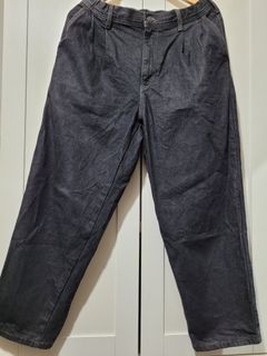 （分類：）位於 。 由 sptsang 提交（商品編號 1423353602，圖片 1）。簡介： 。