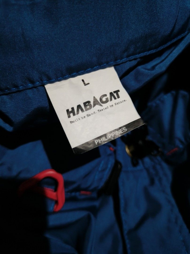 Habagat Summit Trek II (Category: Trousers) located in Iligan City. Submitted by thriftnimar (Listing ID 1423380013, Image 3). Description: Used once RFS: too big W: 33-38 (kasya 32 Kasi may belt L: 41 FREE SHIP - Eye-catching vibrant blue color - Multiple pockets for storage - Convenient cargo pockets on the sides - Integrated belt with secure buckle - Stylish red stitching details.