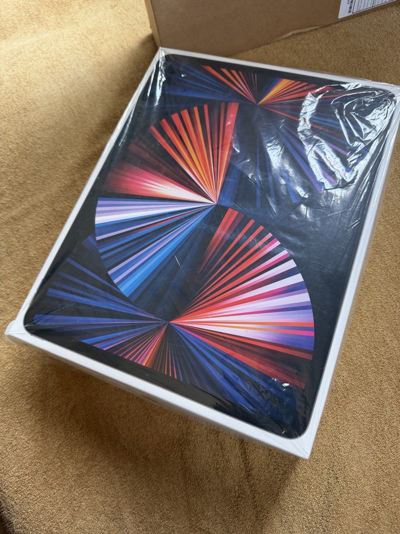 ipad pro m1 12.9 128gb space gray (Category: iPad) located in Calamba. Submitted by bry312 (Listing ID 1423280505, Image 2). Description: for sale ipad pro m1 128gb space gray. 99% smoot all in. screen protected since day 1. no dents or scratch. no icloud ussue. reset and check all you want. there are some amoled burn. please refer at the photos before you inquire. andyan na po yung lcd amoled burn issue. slightly nego. meet up only at sm calamba