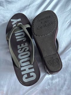 (Category: ) located in . Submitted by https.thrift (Listing ID 1423391692, Image 1). Description: .