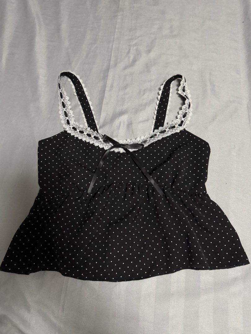 Just G Polka Dot Top with Lace Trim (Category: Sleeveless) located in Pasay City. Submitted by preiluuv (Listing ID 1423281922, Image 1). Description: only worn once originally price is 899.