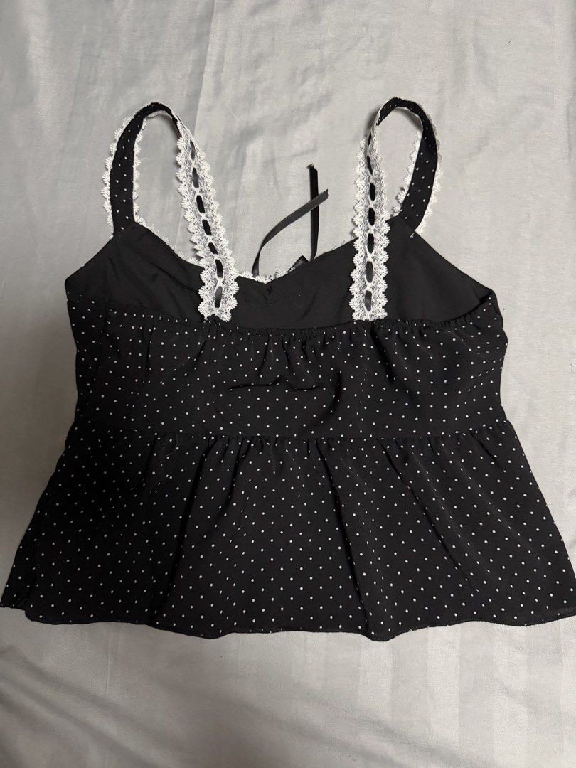 Just G Polka Dot Top with Lace Trim (Category: Sleeveless) located in Pasay City. Submitted by preiluuv (Listing ID 1423281922, Image 2). Description: only worn once originally price is 899.